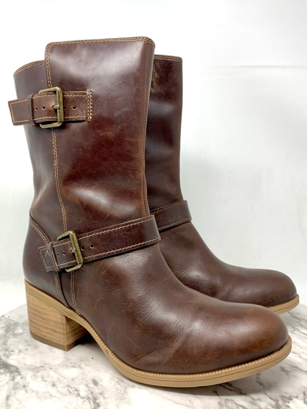 Clarks Artisan Maypearl Oasis Oiled Brown Leather Mid-Calf Buckle Boots 9.5 Boho